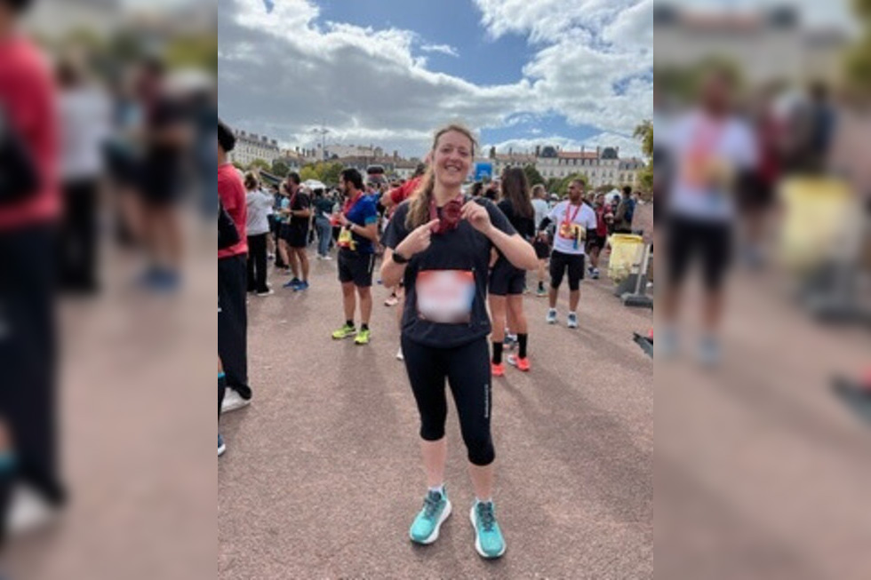Témoignage d’Emma : après une sleeve à l’ICDO, elle court le marathon de Lyon